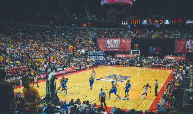 马尔科-席尔瓦赛后怒斥判罚，大马丁禁区内的犯规百分之百存在，点球漏判改变比赛走向